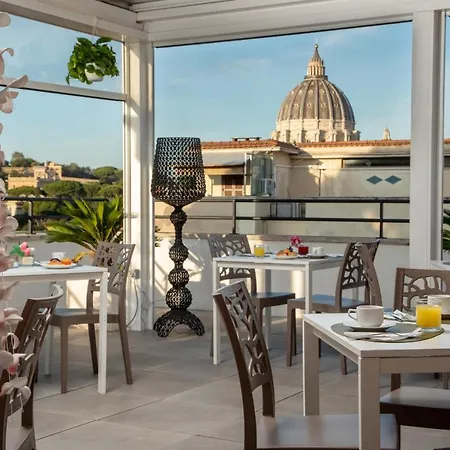 Hotel Fragrance St. Peter Roma