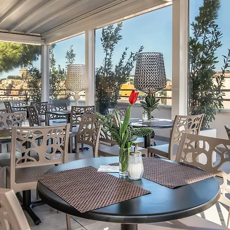 Fragrance St. Peter روما