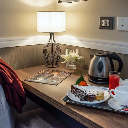 Fragrance St. Peter 3* روما