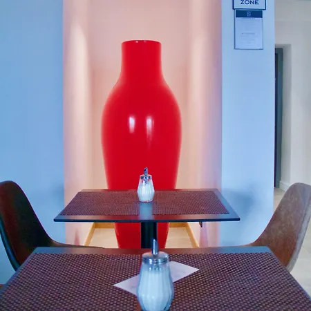 Fragrance St. Peter فندق روما