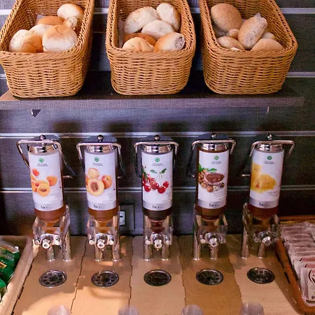 Fragrance St. Peter روما